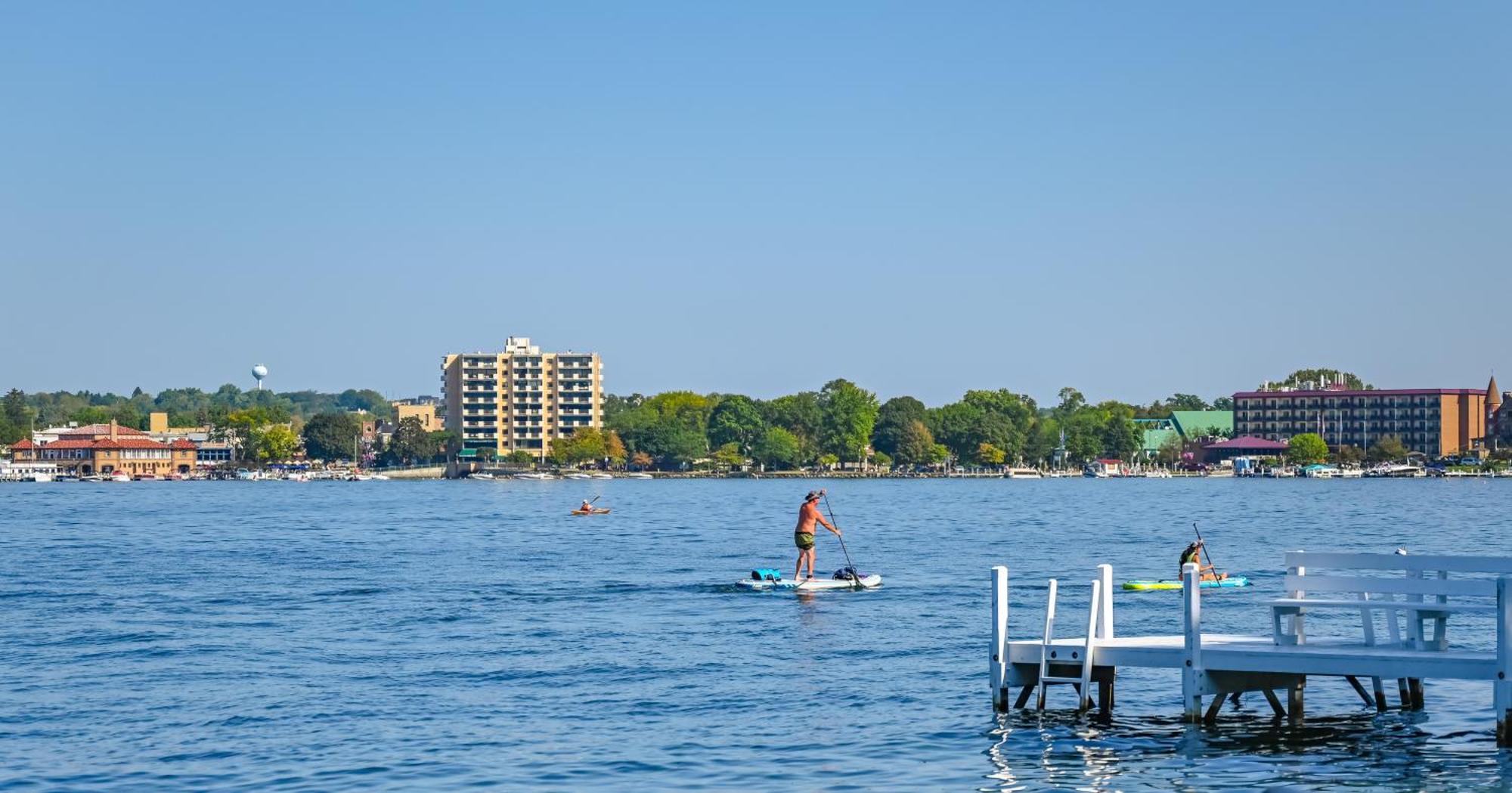 Harbor Shores on Lake Geneva Eksteriør bilde
