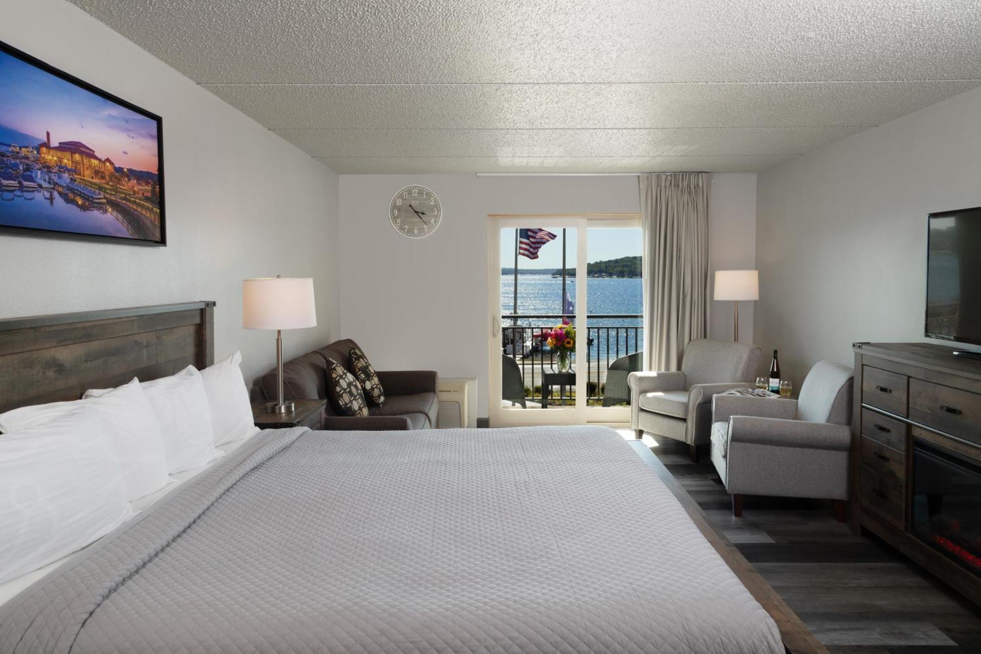 Harbor Shores on Lake Geneva Rom bilde